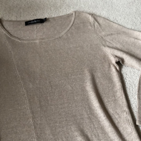 Eric Alexander asymmetrical linen top! - Picture 2 of 6